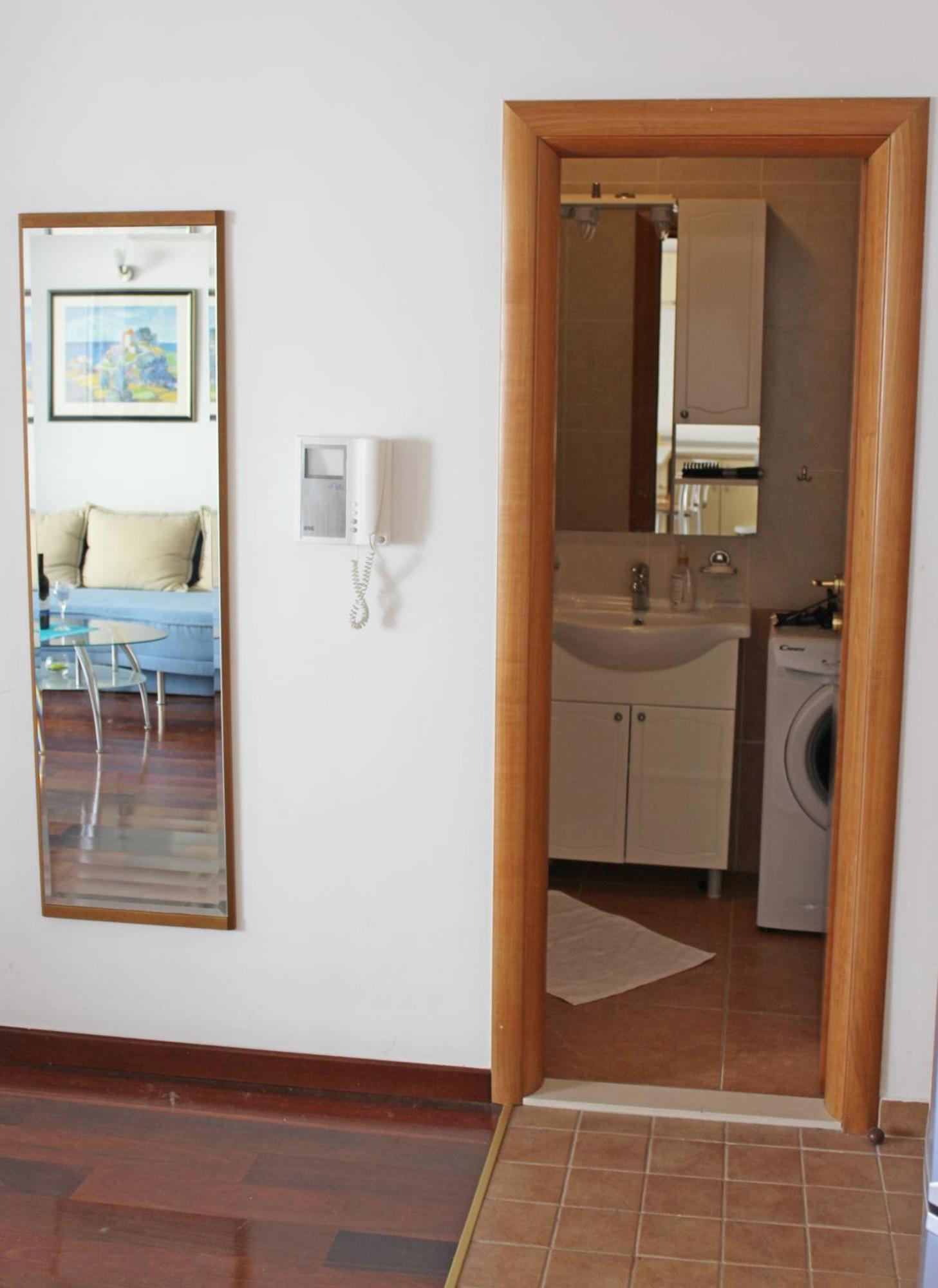 Apartment Beachfront Makarska Exterior photo